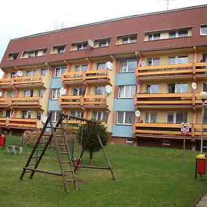 https://apartament-nina.szklarskaporebahotels.net